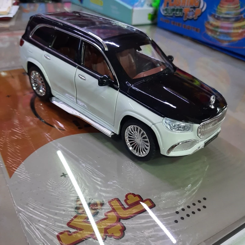 ماکت فلزی بنز میباخ 6 در بازشو موزیکال چراغ دار و بوق دار ( Mercedes Benz Maybach GLS 600  )