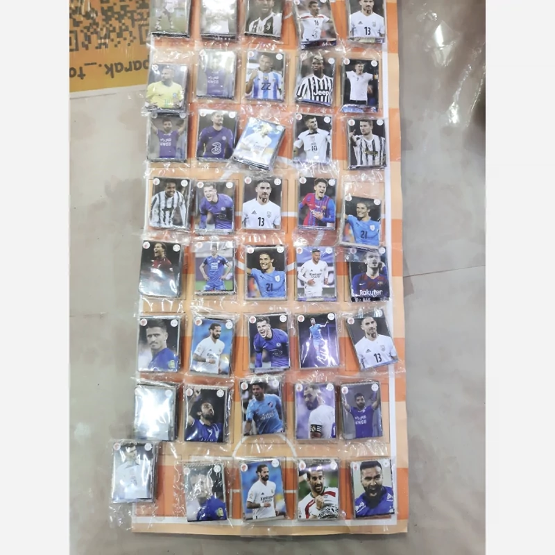کارت فوتبالی کوچک 90 عددی بازیکنان داخلی و خارجی