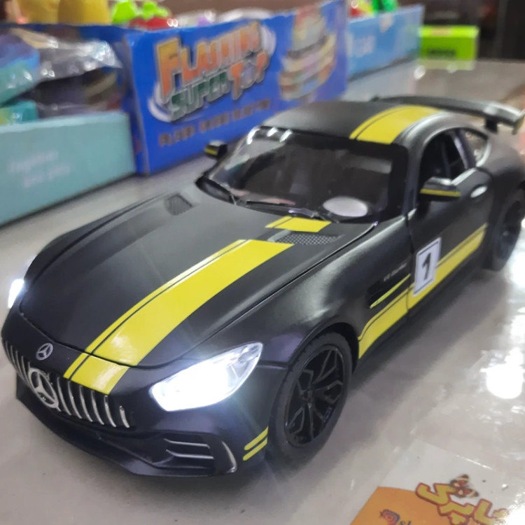 ماکت بنز amg gtعقب کش موزیکال و چراغدار ،دود زا