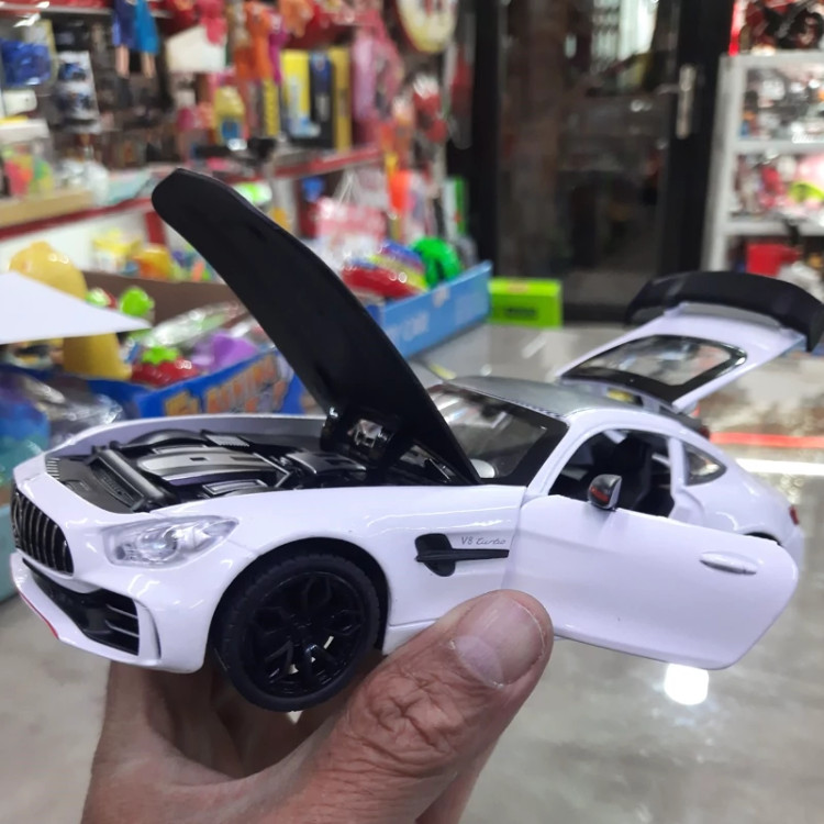 ماکت بنز amg gtعقب کش موزیکال و چراغدار ،دود زا
