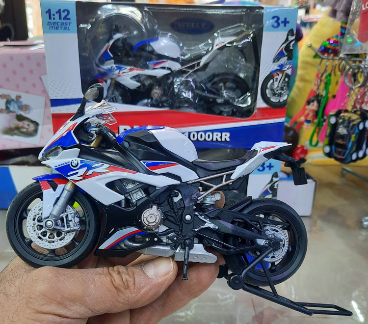 ماکت موتور بی ام و اس ۱۰۰ آر آر