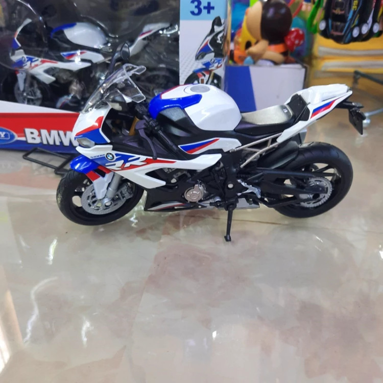 ماکت موتور بی ام و اس 100 آر آر