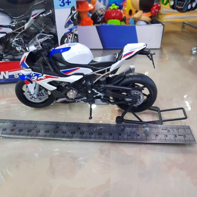 ماکت موتور بی ام و اس 100 آر آر