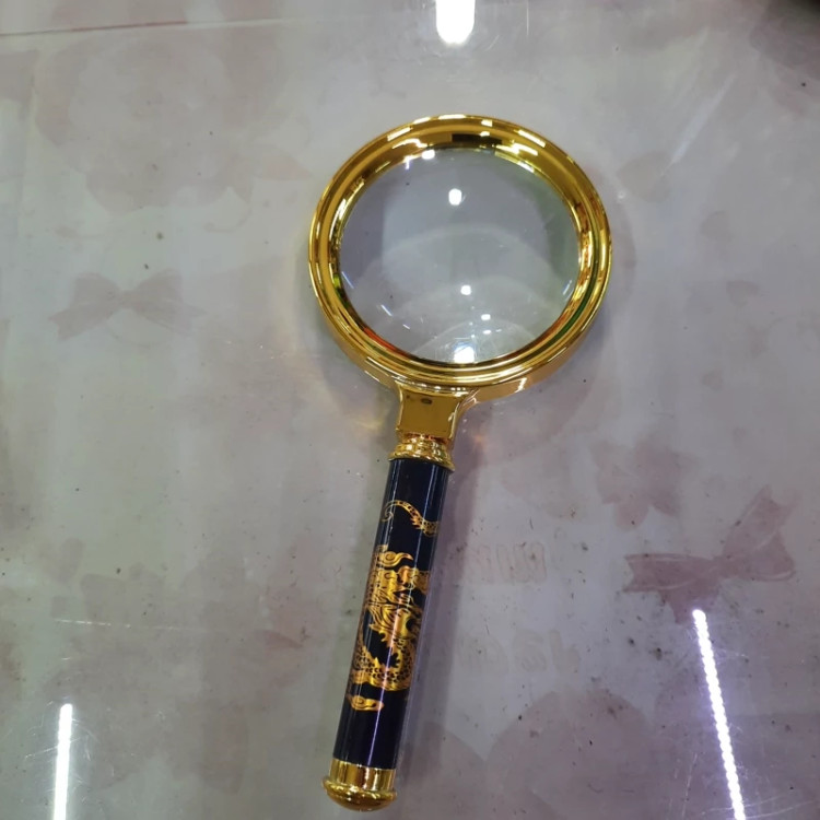 ذره بین(Magnifier)70mm طلایی رنگ تک جعبه