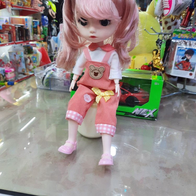 عروسک موزیکال چراغدار