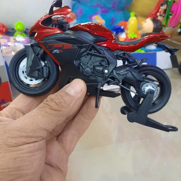 ماکت موتور ام وی آگوستا اف 3 آر آر