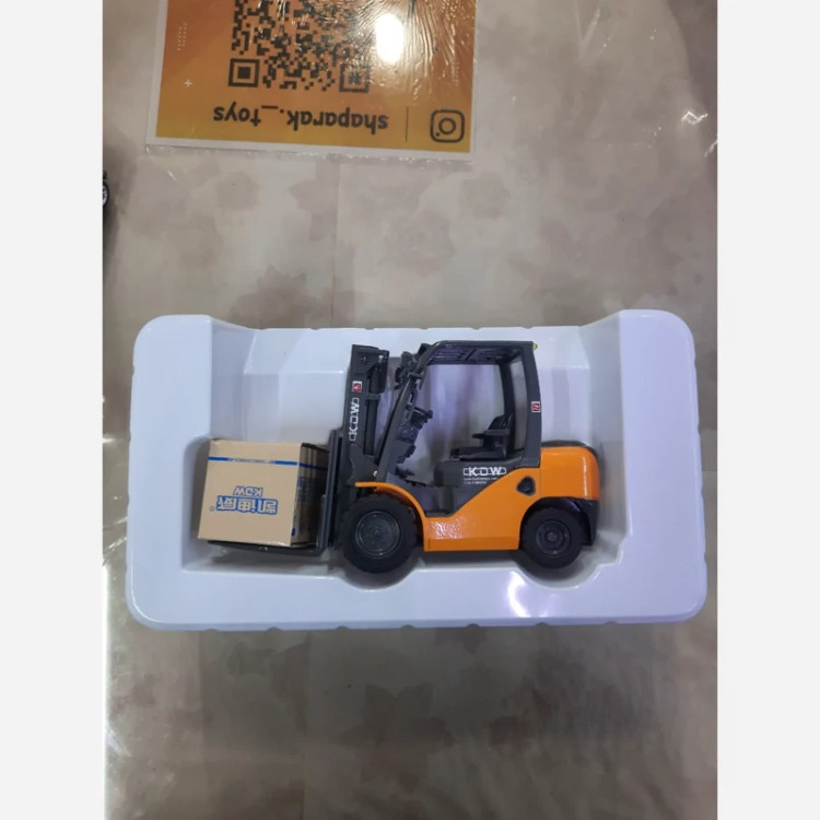 ماکت فلزی لیفتراک برند KDW تک جعبه