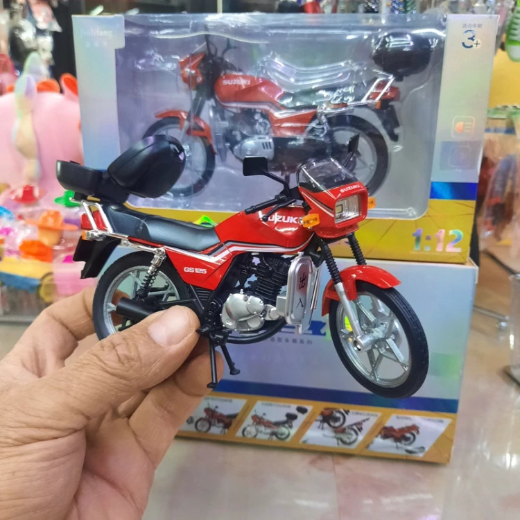 ماکت فلزی موتور سوزوکی 125 (suzukI CG125) موزیکال چراغدار