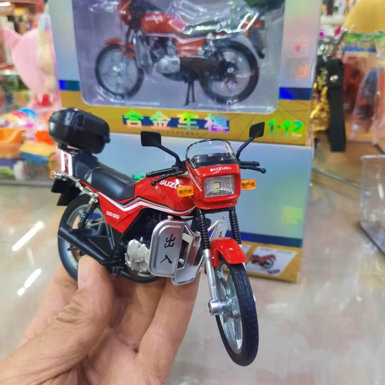ماکت فلزی موتور سوزوکی 125 (suzukI CG125) موزیکال چراغدار