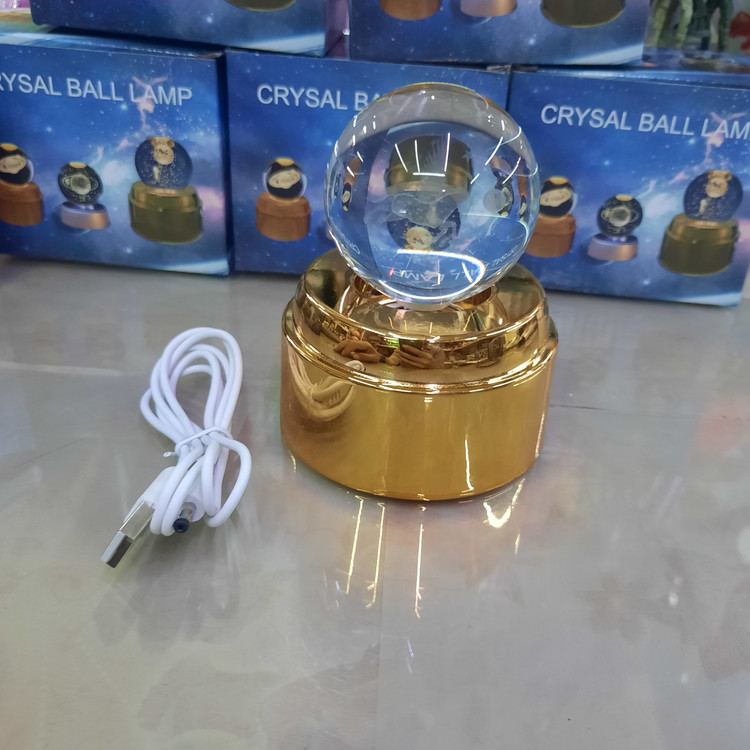 شب خواب گوی چرخان پایه و نور طلایی