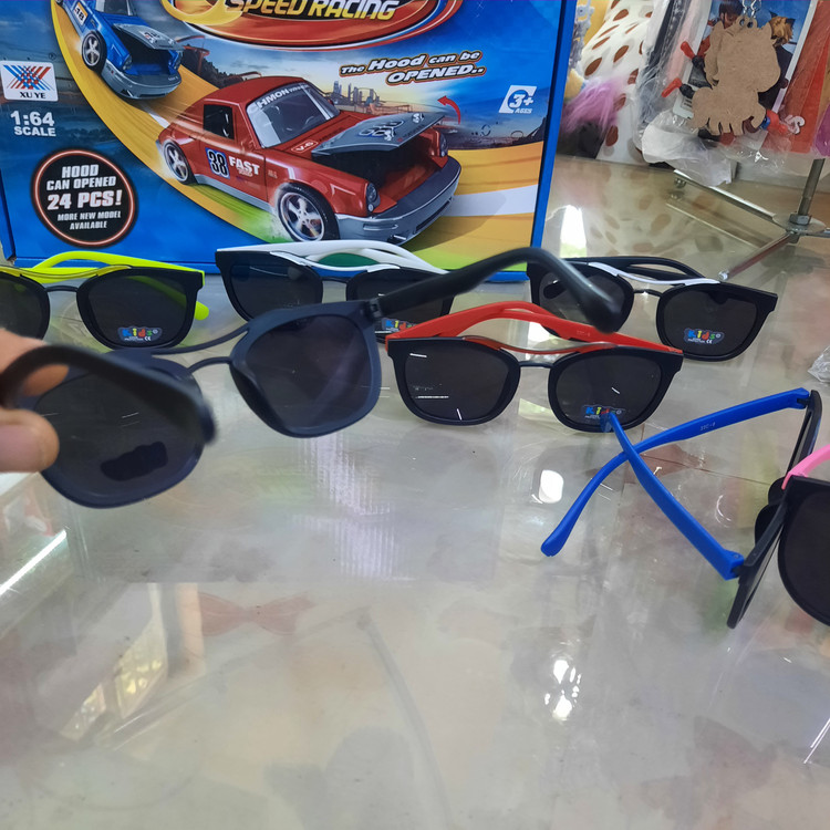 عینک آفتابی بچه گانه