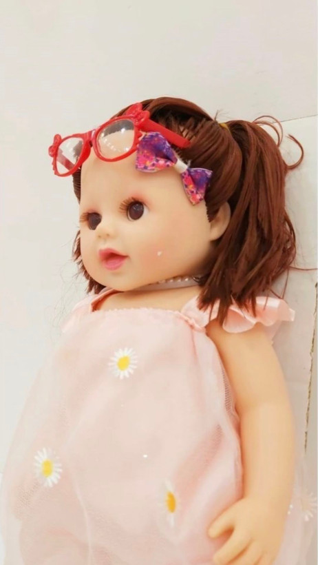 عروسک سیلیکونی موزیکال
