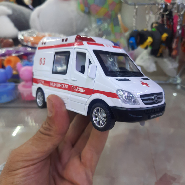ماکت فلزی آمبولانس بنز موزیکال چراغدار عقب کش